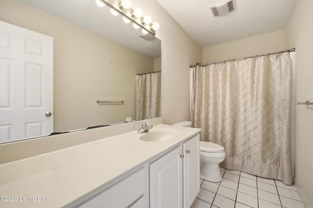 8500 Atrium Dr 201, Louisville, KY 40220