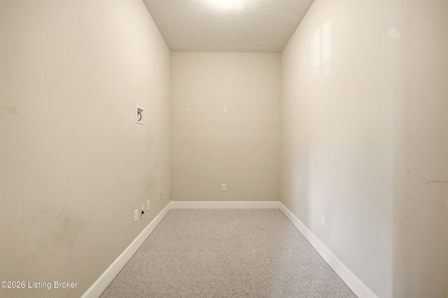 8500 Atrium Dr 201, Louisville, KY 40220