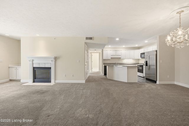 8500 Atrium Dr 201, Louisville, KY 40220