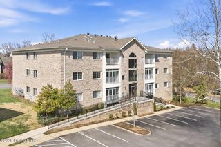 8500 Atrium Dr 201, Louisville, KY 40220