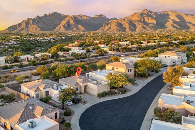 303 E Camino Lomas, Tucson, AZ 85704