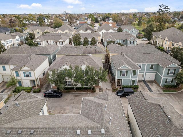 1710 Redwing Cove Drive, Houston, TX 77009