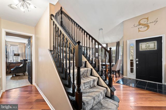 37 WESLEY LN, Burlington, NJ 08016