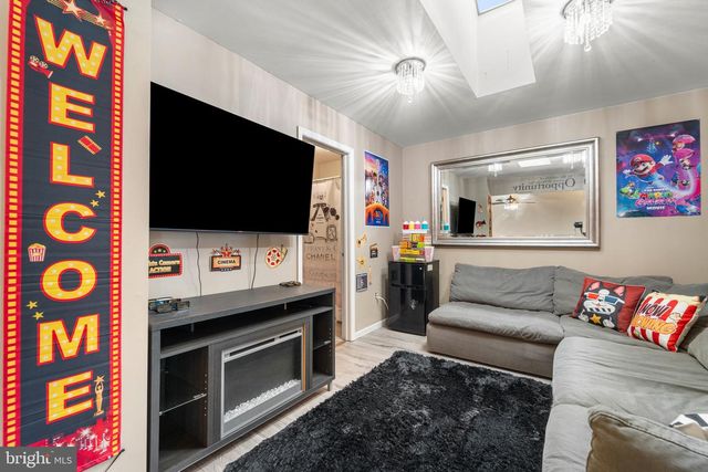 37 WESLEY LN, Burlington, NJ 08016