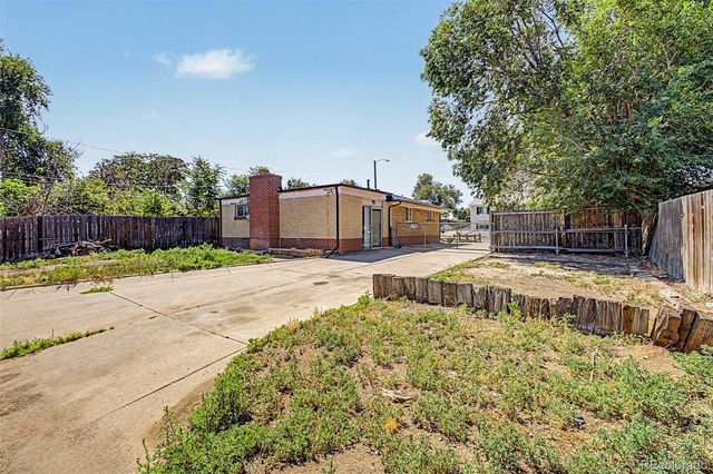 6171 E 64th Place, Commerce City, CO 80022