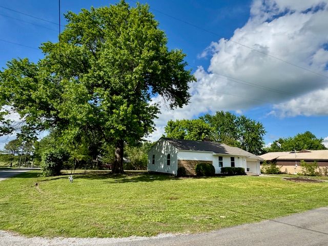 628 Buckner Avenue, Decatur, AR 72722