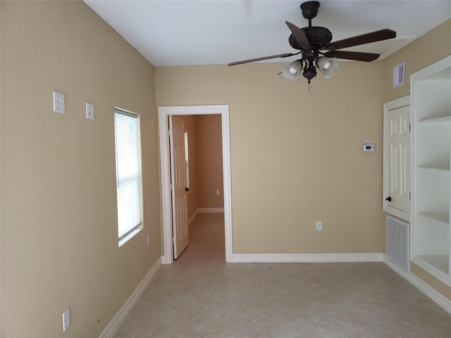 319 Johnson Street B, Pasadena, TX 77506
