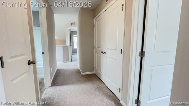 4957 Treeside Lane, Troy, MI 48098