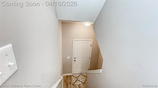 4957 Treeside Lane, Troy, MI 48098