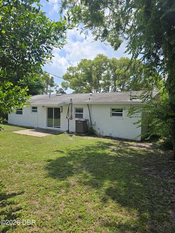 506 Cambridge Circle, South Daytona, FL 32119
