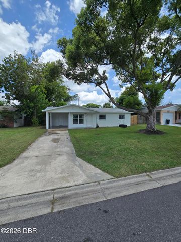 506 Cambridge Circle, South Daytona, FL 32119