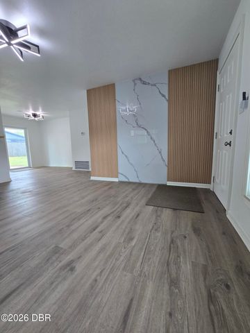 506 Cambridge Circle, South Daytona, FL 32119