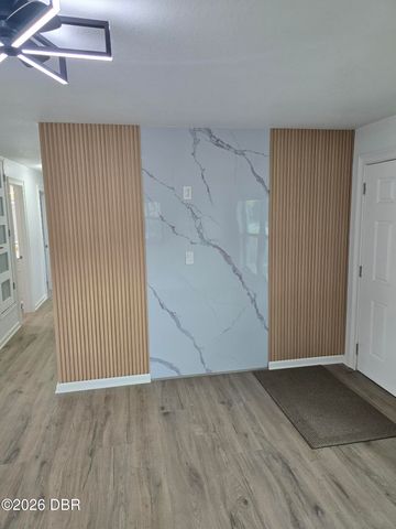 506 Cambridge Circle, South Daytona, FL 32119