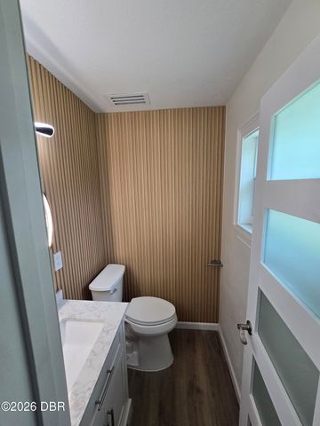 506 Cambridge Circle, South Daytona, FL 32119