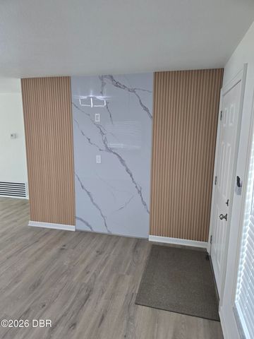 506 Cambridge Circle, South Daytona, FL 32119