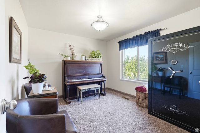 1477 N 1575 W, Clinton, UT 84015