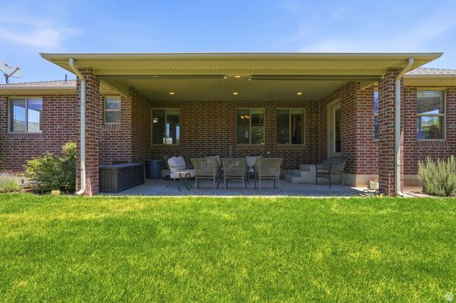 1477 N 1575 W, Clinton, UT 84015