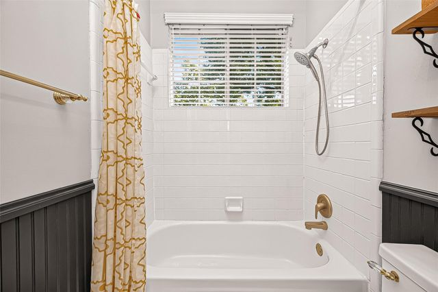 7406 Pleasant Ridge Drive, Houston, TX 77095