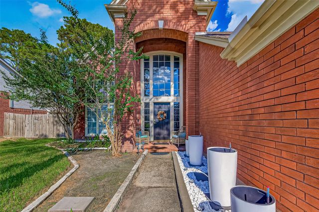 7406 Pleasant Ridge Drive, Houston, TX 77095