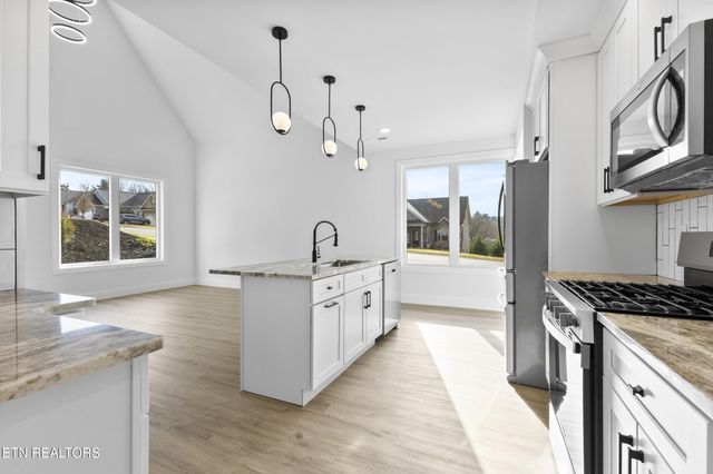 2332 Sydney Court, Morristown, TN 37814