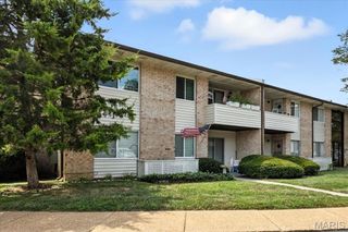 10080 Sakura Drive 1, St Louis, MO 63128