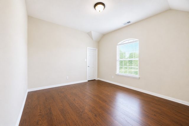 9828 Milkweed Lane, Fort Worth, TX 76177