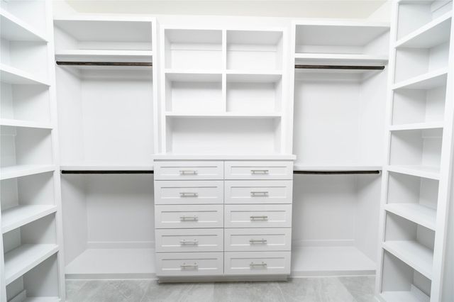 84 Road 662, Dayton, TX 77535