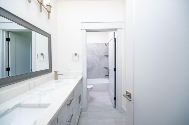 84 Road 662, Dayton, TX 77535