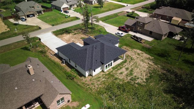 84 Road 662, Dayton, TX 77535