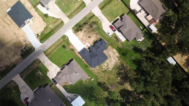 84 Road 662, Dayton, TX 77535