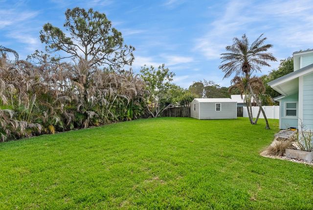 1250 SW Carl Metz Lane, Palm City, FL 34990