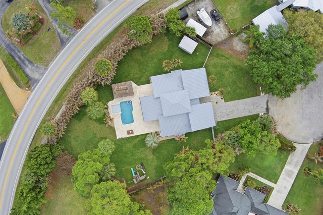 1250 SW Carl Metz Lane, Palm City, FL 34990