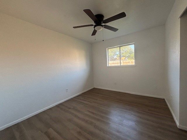 1902 Falcon Dr, Portland, TX 78374