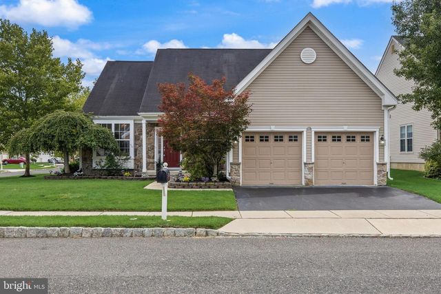 33 HIBISCUS DR, Marlton, NJ 08053