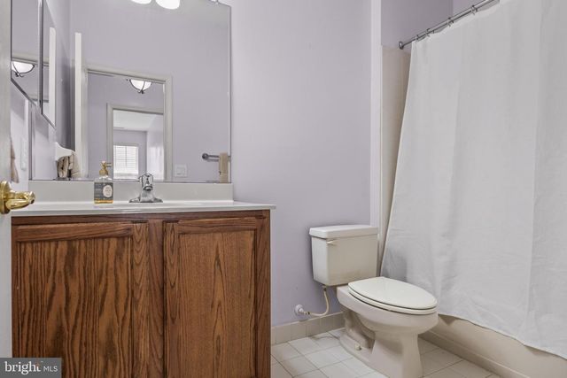 33 HIBISCUS DR, Marlton, NJ 08053
