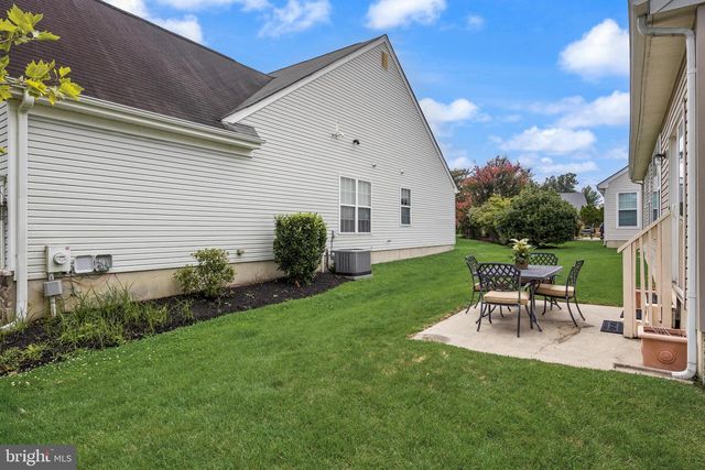 33 HIBISCUS DR, Marlton, NJ 08053