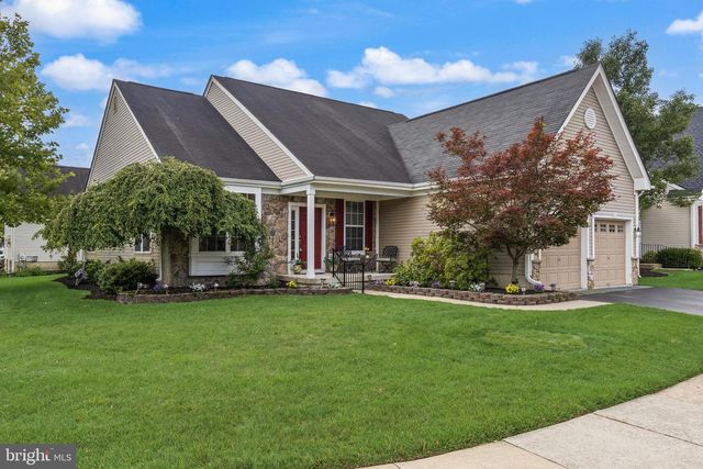 33 HIBISCUS DR, Marlton, NJ 08053