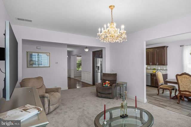 33 HIBISCUS DR, Marlton, NJ 08053
