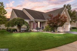 33 HIBISCUS DR, Marlton, NJ 08053