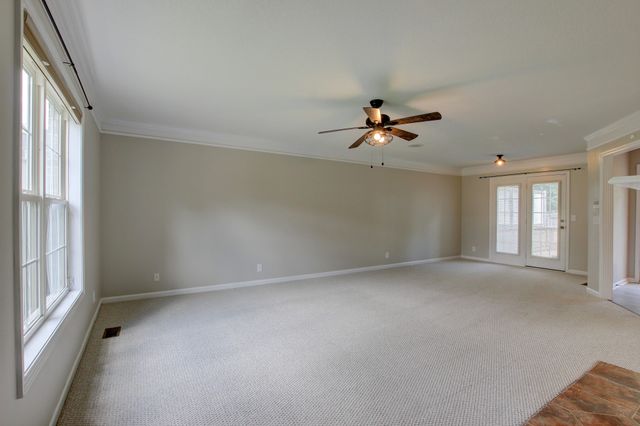 2478 Hattington Dr, Clarksville, TN 37042