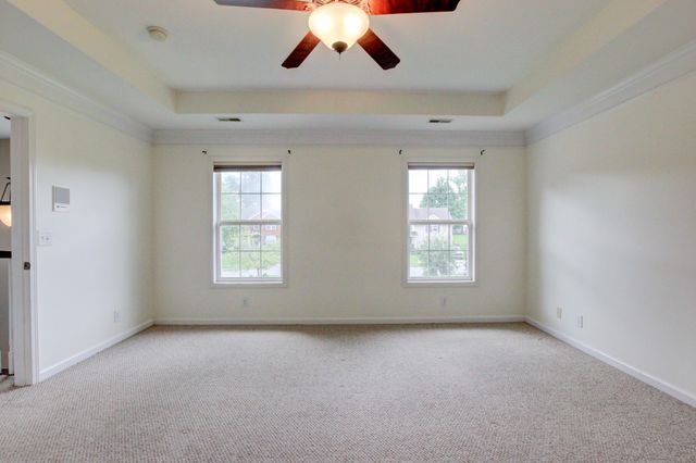 2478 Hattington Dr, Clarksville, TN 37042