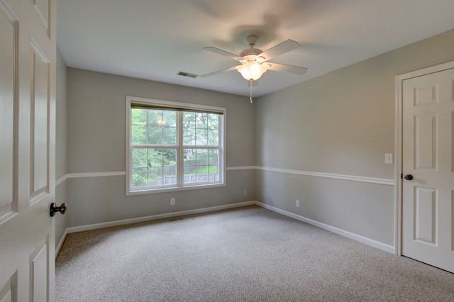 2478 Hattington Dr, Clarksville, TN 37042