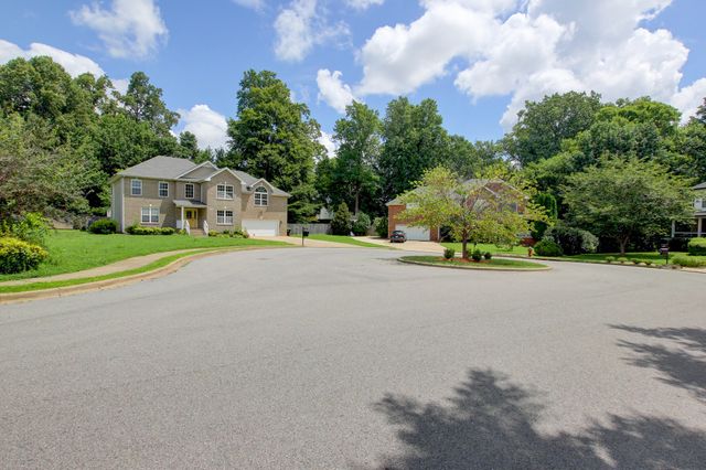 2478 Hattington Dr, Clarksville, TN 37042