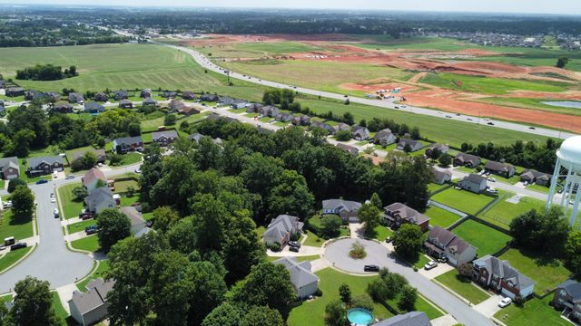 2478 Hattington Dr, Clarksville, TN 37042