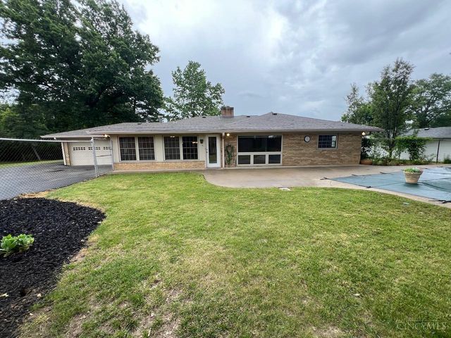 8575 Kentland Court, Amberley, OH 45236