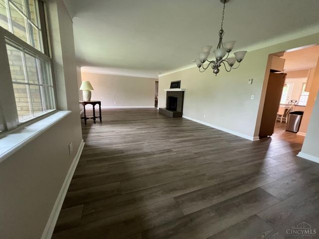 8575 Kentland Court, Amberley, OH 45236