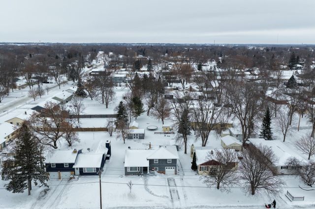 1210 Willmar Avenue SW, Willmar, MN 56201