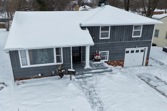 1210 Willmar Avenue SW, Willmar, MN 56201