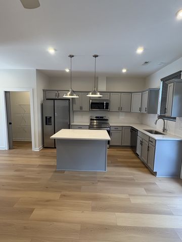 609 Wallace Ct, Nashville, TN 37211