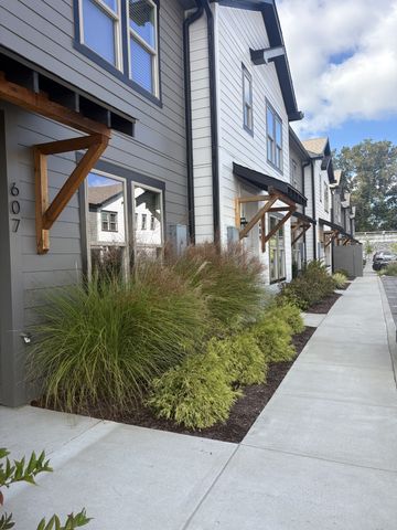 609 Wallace Ct, Nashville, TN 37211